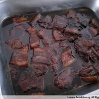 Click to see 扣肉馒头 Braise Pork w/ Bun
