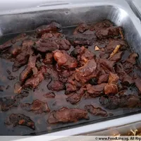 Click to see 卤汁软骨 Braised Soft Bone