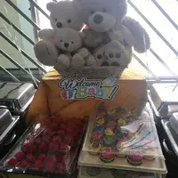 Click to see Happy Cupcakes