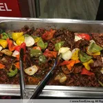 Wok Fried Sliced Beef with Black Pepper 黑椒牛肉