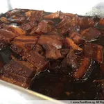 扣肉馒头 Braise Pork w/ Bun