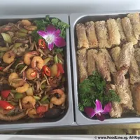 Click to see Yam Ring w Prawn
