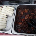 扣肉馒头 Braise Pork w/ Bun