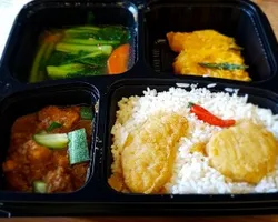 Salted Egg Yolk Fish Fillets with Curry Leaves | Customer Photo | On & On Diners