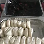 扣肉馒头 Braise Pork w/ Bun