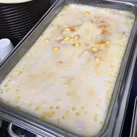 Click to see Sweet Yam with Pumpkin 金瓜芋泥