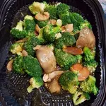 三菇西兰花 Broccoli w/ Assorted Mushroom
