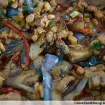 豆瓣炒鸡肉碎茄子 Sauteed Brinjal w/ Minced Chicken (NEW)
