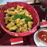 Click to see Golden Crispy Chicken Drumstick 香脆黄金鸡腿