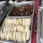 扣肉馒头 Braise Pork w/ Bun