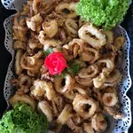 Deep Fried Garlic Sotong •五香苏东