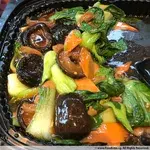 香菇小白 Siow Peh w/ Mushroom