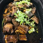 扣肉馒头 Braise Pork w/ Bun