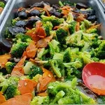 Broccoli w/ Mushroom • 双菇兰花(Chef's Recommended)