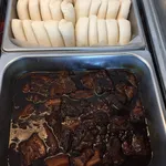 扣肉馒头 Braise Pork w/ Bun