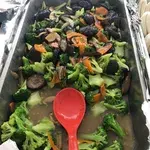 Broccoli w/ Mushroom • 双菇兰花(Chef's Recommended)