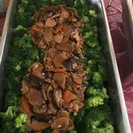 三菇西兰花 Broccoli w/ Assorted Mushroom