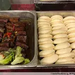 扣肉包 Chinese Bun w/ Stewed Pork