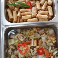 Click to see Vegetable Spring Roll with Thai Chilli