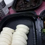 扣肉馒头 Braise Pork w/ Bun