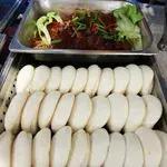 扣肉包 Chinese Bun w/ Stewed Pork