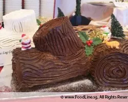 X’mas Log Cake (Chocolate) 1kg | Customer Photo | International Catering Pte Ltd