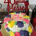 1x Floral Flow @$40.9 (Size : 7 Inch (7-10 pax)) (Flavours: Chocolate) (Eggless : No) (Big Candles : 9) (Small Candles : 9)