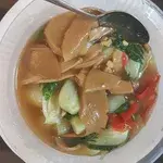 Bailing Mushrooms in Vegetable