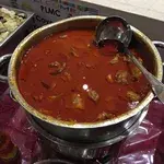 SIGNATURE CURRY CHICKEN 招牌咖哩鸡 + $10 FOR EXTRA 10 PAX