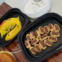 Click to see Mini Chocolate Éclair 迷你巧克力泡芙