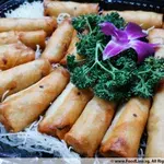 Vegetarian Spring Roll with Sweet Sauce