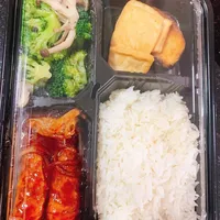 Click to see Vegetarian Bento (Chef's Choice) - <i>The Chef will prepare based on the best ingredients available on the day</i>,