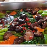 Hong Kong Chye Sim w Mushroom & Wolfberries