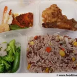 Stir-fried Wholemeal Noodles with Seafood & Assorted Greens