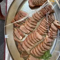 Click to see 黑椒烟鸭 Smoke Duck w/ Black Pepper 