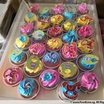 Happy Cupcakes