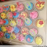 Happy Cupcakes