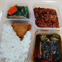 Click to see Vegetarian Bento (Chef's Choice)