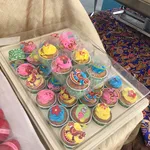 Happy Cupcakes
