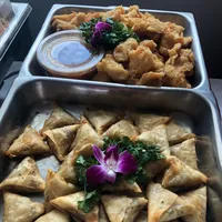 Click to see Curry Samosa 咖哩三角