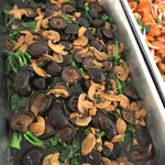 香菇芥兰 Kailan w/Mushrooms