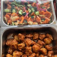 Click to see 酸甜鱼片 Sweet & Sour Sliced Fish