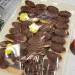 Chocolate Éclair
