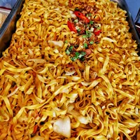 Click to see Vegetarian Mee Pok
