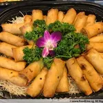 Vegetarian Spring Roll with Sweet Sauce