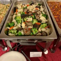 Click to see Assorted Vegetables (Cauliflower, Broccoli with Mushroom) 斋菜花芥兰花香菇