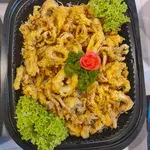 Deep Fried Garlic Sotong •五香苏东