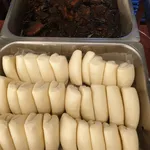 扣肉馒头 Braise Pork w/ Bun