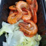 Stir Fried Honey Prawn 炒蜜汁姜葱虾 <i>Serves 5 - 6 pax</i>