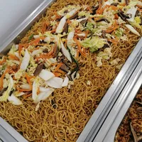 Click to see Wok Fried Egg Noodle with Shredded Carrots 丰衣足食 (三丝炒生面)